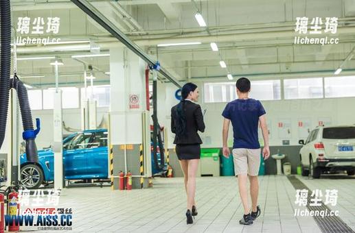AISS爱丝(黄金版) - 索菲的穿行：一组照片记录了她的自由之旅！