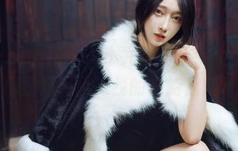 HuaYang花漾 – 小尤奈的水手服图集——都是海军风，我的帆船启航了！
