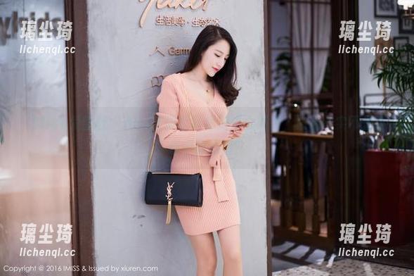 IMiss爱蜜社-ALICE梁紫轩 IMiss爱蜜社 - ALICE梁紫轩最新少女图赏,谁说现实不是小说中的幻想?