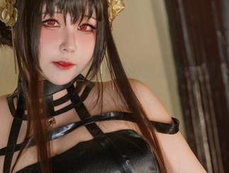 一瞥就厉害：KANEKO咔喵的透明兔女郎，你能从图片里读懂什么