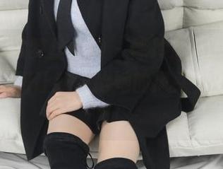MSLASS梦丝女神 – 陈玲版的原图，壁纸上端正到让我想抢她的风头，怎么回事啊！