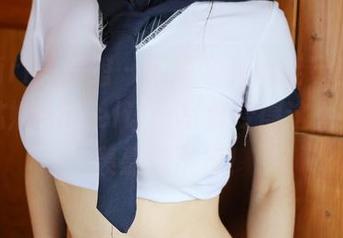 MyGirl美媛馆 – 谁说套装不能玩出花样，田芯娜Angel让看写真变得这么有趣，羡慕得不行！