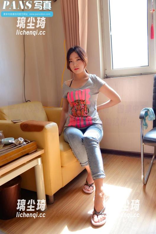 PANS写真-淘淘 PANS写真 - 淘淘的新模试镜,图集中有些姿势让我一愣,是谁教的这样…