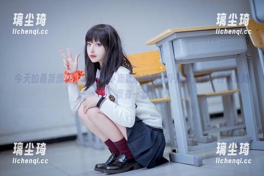 Shika小鹿鹿 今天的最新爆料:Shika小鹿鹿的能代女仆形象,额,得承认她很有一套