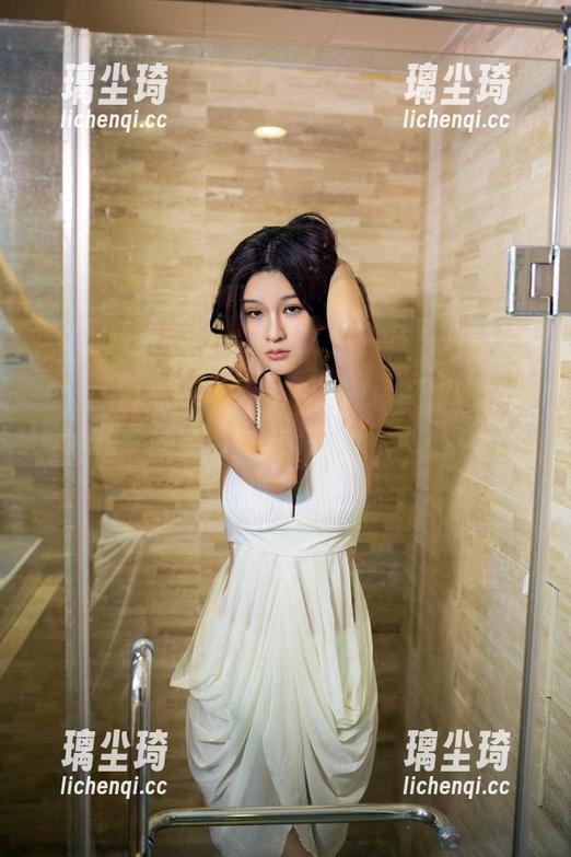 TuiGirl推女郎-王依萌 TuiGirl推女郎 - 王依萌网袜合集,费解的搭配既熟悉又陌生,让人多想一下