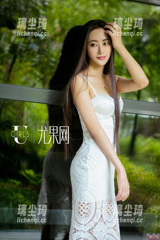 UGirls尤果网-于思琪 UGirls尤果网 - 作品:于思琪的自拍,指尖触碰过的光影,真真错综复杂