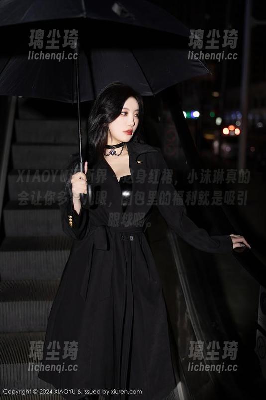 XIAOYU语画界-小沫琳 XIAOYU语画界 - 这身红裙,小沫琳真的会让你多看几眼,图包里的福利就是吸引眼球啊。