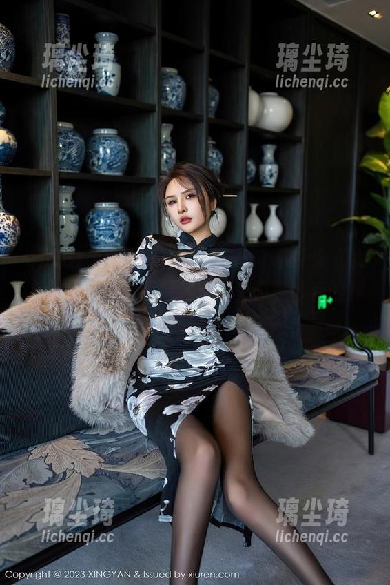 XINGYAN星颜社-makiyo苏朵朵 XINGYAN星颜社 - makiyo苏朵朵《女友》图集——高清记录了见面三秒后的那种脸红。