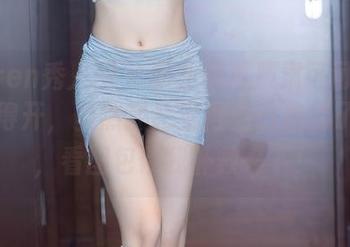 Xiuren秀人网 – 职业装再严肃可可芝也能玩得开，虽然我总觉得自己选错了配饰，看图包帮我补救一下！