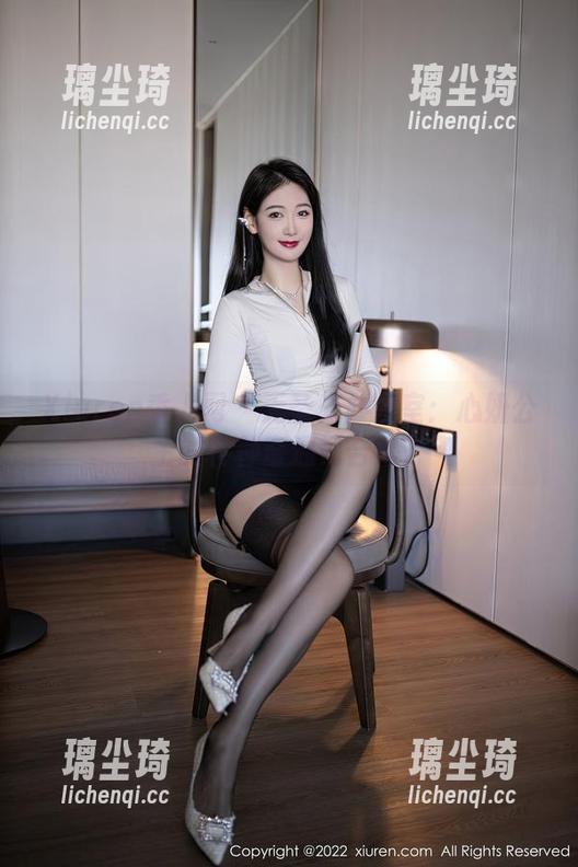 Xiuren秀人网-心妍公主 Xiuren秀人网 - 无圣光办公室:心妍公主的种种奇遇记合集!