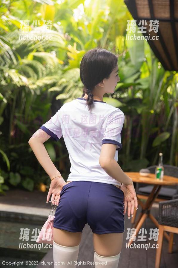 Xiuren秀人网-萌奈子 Xiuren秀人网 - 这图片里的萌奈子是天使?我觉得就算是可爱代理商也说不过去了!
