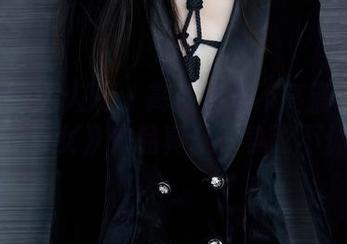 Xiuren秀人网 – 高清还是不高清？黄乐然的《少女》作品真让人争论不休啊！