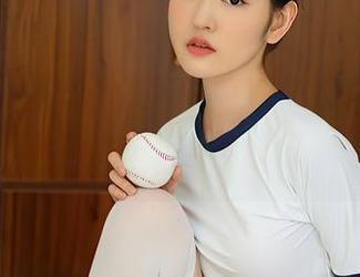 YouMi尤蜜荟 – 图片里的小尤奈：私房大冒险，初体验让我想买冰淇淋。