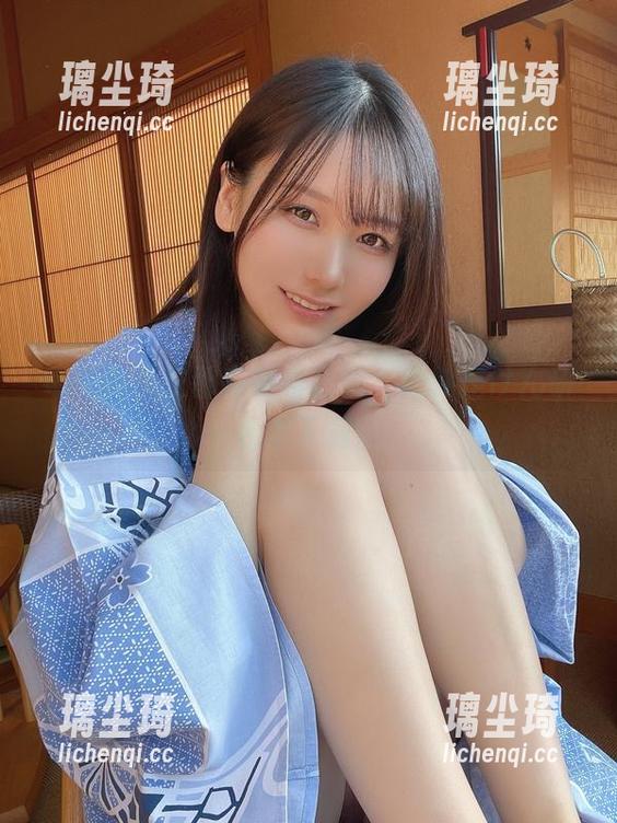 けん研 每一件泳衣都在争着出镜,此外是けん研合集下载。