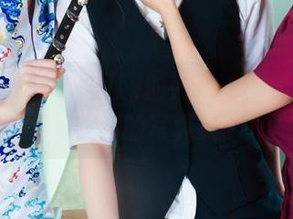 丽柜 – 网袜与xilly的微妙，慢慢看原图收藏的写真集