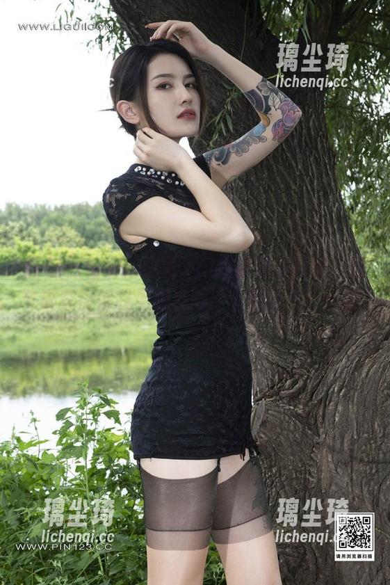 丽柜 - 免费送你兔子的白色恋人原图，细节讲究得像我男朋友的“衣柜选材”一样...