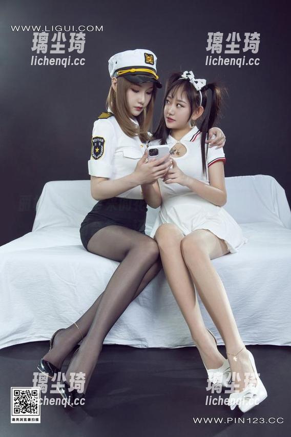 丽柜 - 小熊带来的花季岁月：双生花，原图合集，还在等什么？