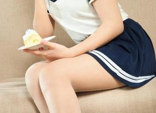 丽柜 – 文欣的运动套图：想问她训练秘诀，还是在自问是欣赏运动还是魔法…无解。