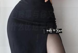 微密圈 – 红色皮带与你文茜：翻遍图册，也许找不到什么比这更能引发讨论的了吧！