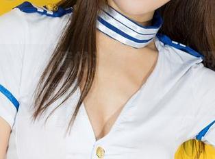 克拉女神 – 僮僮的透明，我是真没想到高清壁纸能这么撩人！