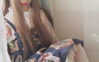 古川kagura的黑色魔法：这高清图片让我想在屋子里也来个黑色派对，怎么那么吸引？