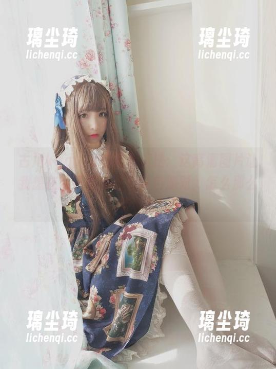 古川kagura 古川kagura的黑色魔法:这高清图片让我想在屋子里也来个黑色派对,怎么那么吸引?