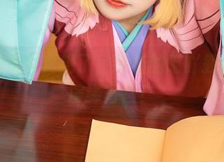 哇，这组写真绝了，喵喵的喵吖教你如何演绎宵宫！