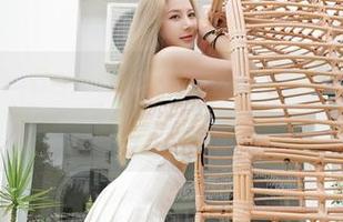 嗲囡囡 – Celina青妍校园合集：背影杀手版，谁说只能是身材？
