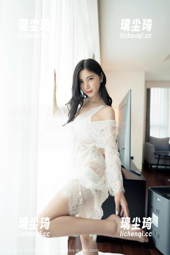 嗲囡囡-程慧娴Phoebe 嗲囡囡 - 看,程慧娴Phoebe与天台的新指引——最新图册,或许会有意外的收获哦