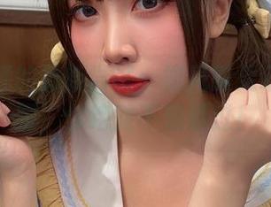 小和甜酒的最新尝试：如风般灵动的体操服，你绝对不想错过！