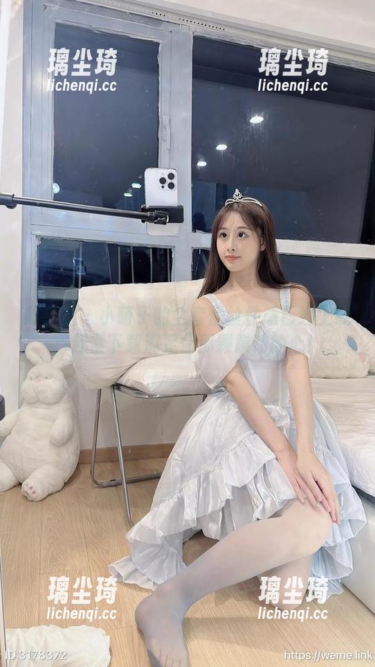 小萌子 微密圈 - 小萌子的全套蕾丝性感已经上线,赶紧下载满足你那颗躁动的心!