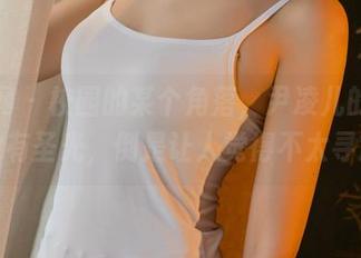 尤果网 – 校园的某个角落，尹凌儿的图集没有圣光，倒是让人觉得不太寻常