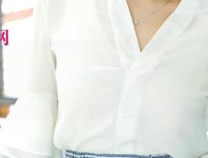 尤果网 – 姐姐的姿态，杨果果的高清呈现，图册里是不是少了什么，思考脸。