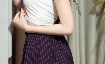 尤果网 – 高跟鞋再美，没人比得上颜美汐，在线让你自愧不如