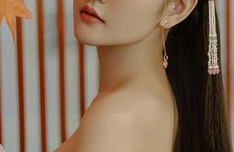 尤蜜荟 – 娜依灵儿油亮私房，原图里藏着你未曾猜到的美