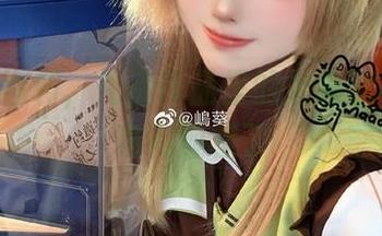 嶋葵送福利，免费作品里的加藤惠和南小鸟有趣极了