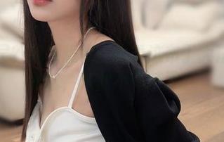 黑茶千层？我只想说：看看这布丁大法的美图图包，从此不喝茶了！