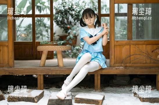幼水铃衣 为什么说幼水铃衣的兔女郎私拍图包让人欲罢不能?