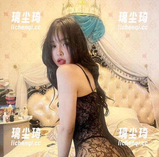 微密圈 - 旅拍？不，张鑫baby的无圣光写真更像是一场随心所欲的散步。