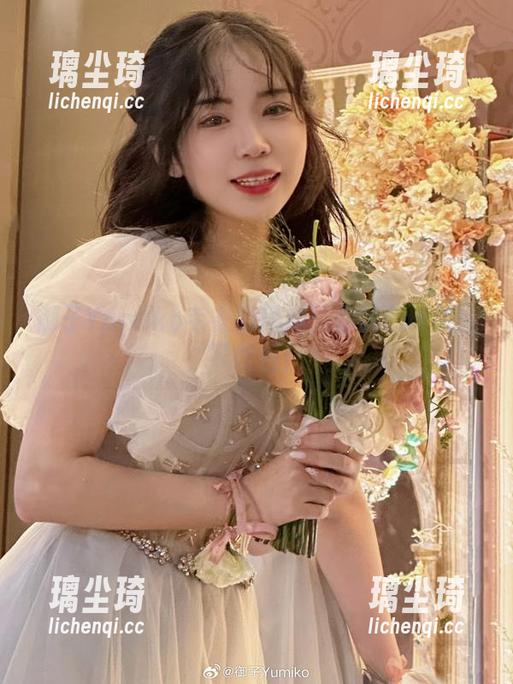 御子Yumiko 御子Yumiko毛衣的风潮:你的cos必备下载包!