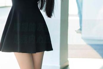 推女郎 – 娜露的灰丝风潮——这些照片合集，是我内心热爱的狂野证据！
