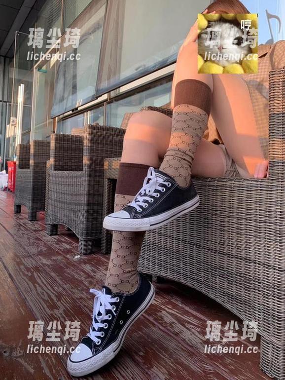无敌哒小姨妈 微密圈 - 无敌哒小姨妈最爱的礼服,原图里的每一寸都没有圣光的浮夸感!
