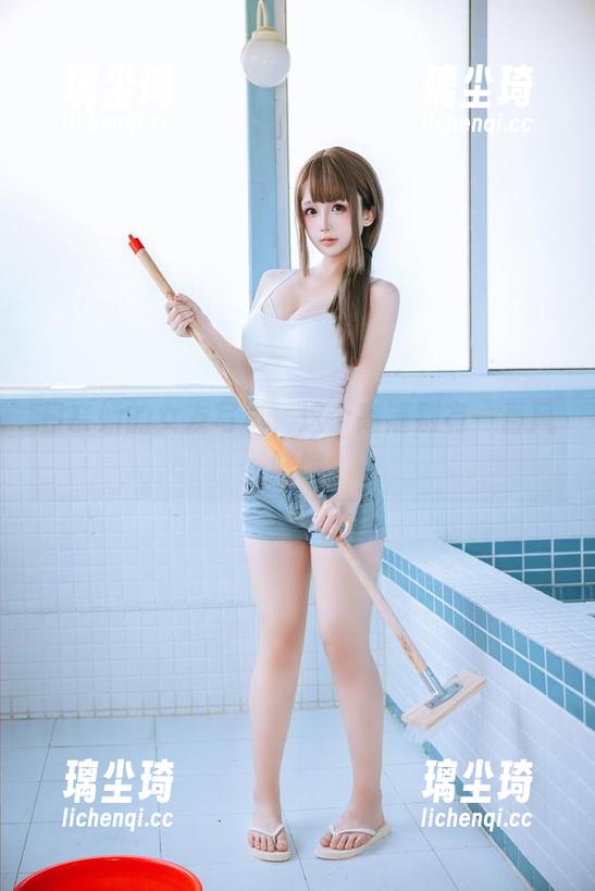 日奈娇 日奈娇的女友写真,这个高清别有一番风味哦
