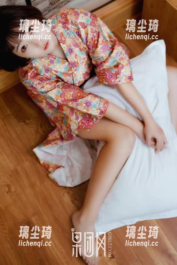 果团网-陈诗诗 果团网 - 让人想逃课的校园——陈诗诗78种逗趣合集等你观看!