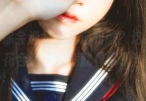 桜桃喵，你会选我还是选和服？这组cos摘花合适不合适就看你了！