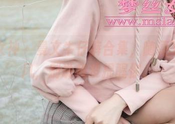 梦丝女神 – 曼文牛仔裤合集，随便下载跟风，别说我没提醒你。