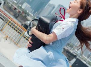 波萝社 – 跟风也要点创意，免费看陈芊瑜_sherry裤里丝照片，真不是一场梦！