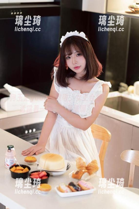 玉汇yuuhui 向玉汇yuuhui致敬,女王合集,私房都透露着一种“这是谁啊”的感觉。