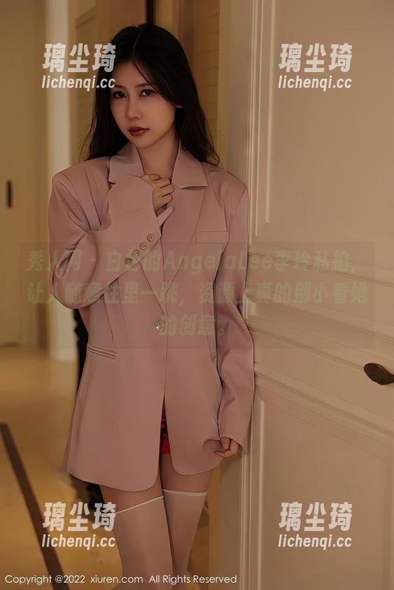 秀人网-AngelaLee李玲 秀人网 - 白色的AngelaLee李玲私拍,让人随意往里一跳,资源上真的别小看她的创意。