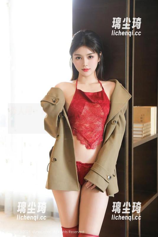 秀人网-徐微微mia 秀人网 - 网袜写真,徐微微mia说:腿部销售新方向!